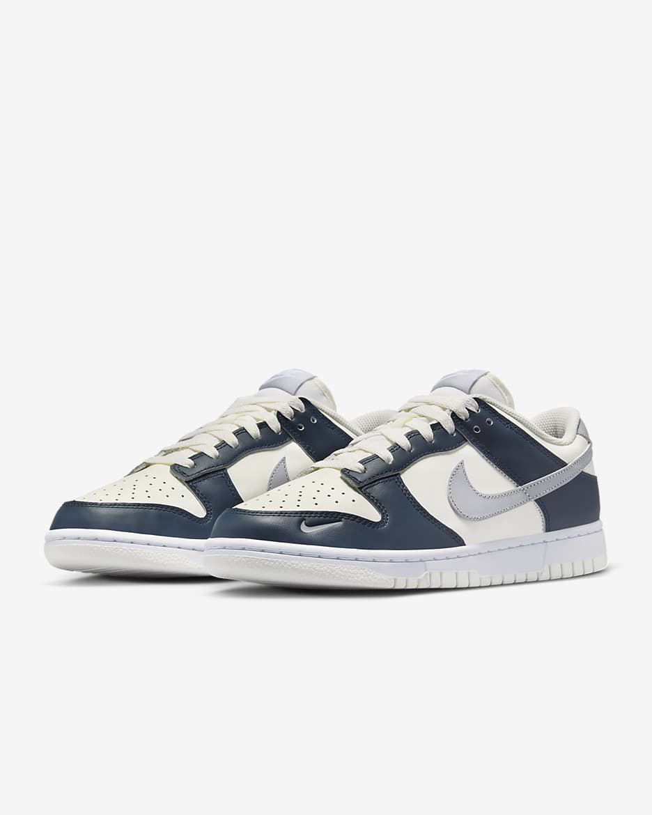 Nike Dunk Low Retro shops Panda Women